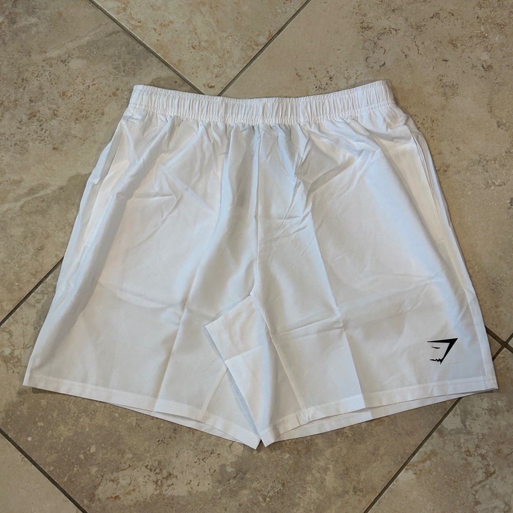 Gymshark Arrival Shorts Mens M 7" White Slim Fit Training Logo Gym Athletic